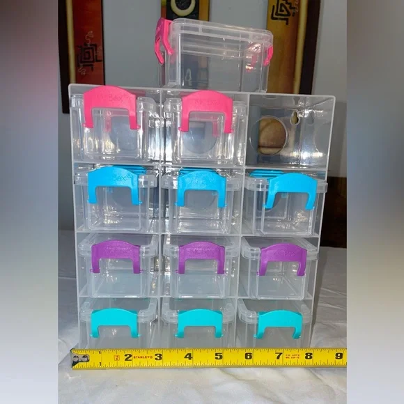 SET OF 12 MINI STORAGES NEVER USED - Picture 4 of 8